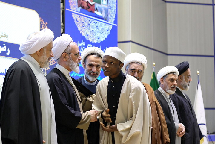 تصاویر/ آیین اختتامیه سی و یکمین جشنواره بین المللی قرآنی و حدیثی المصطفی