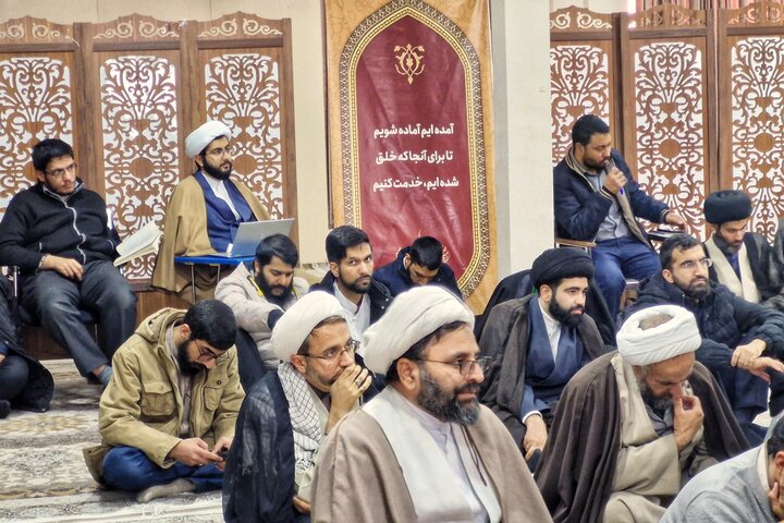 تصاویر/ دوره ملت پیروز برای ۲۰۰ نفر از مبلغان مؤسسه امیر بیان