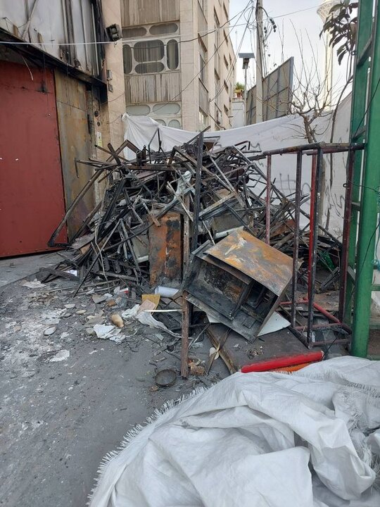 تصاویر/ به تصویر کشیدن حمله قوم مغول به ایران توسط اغتشاشگران وطن  فروش