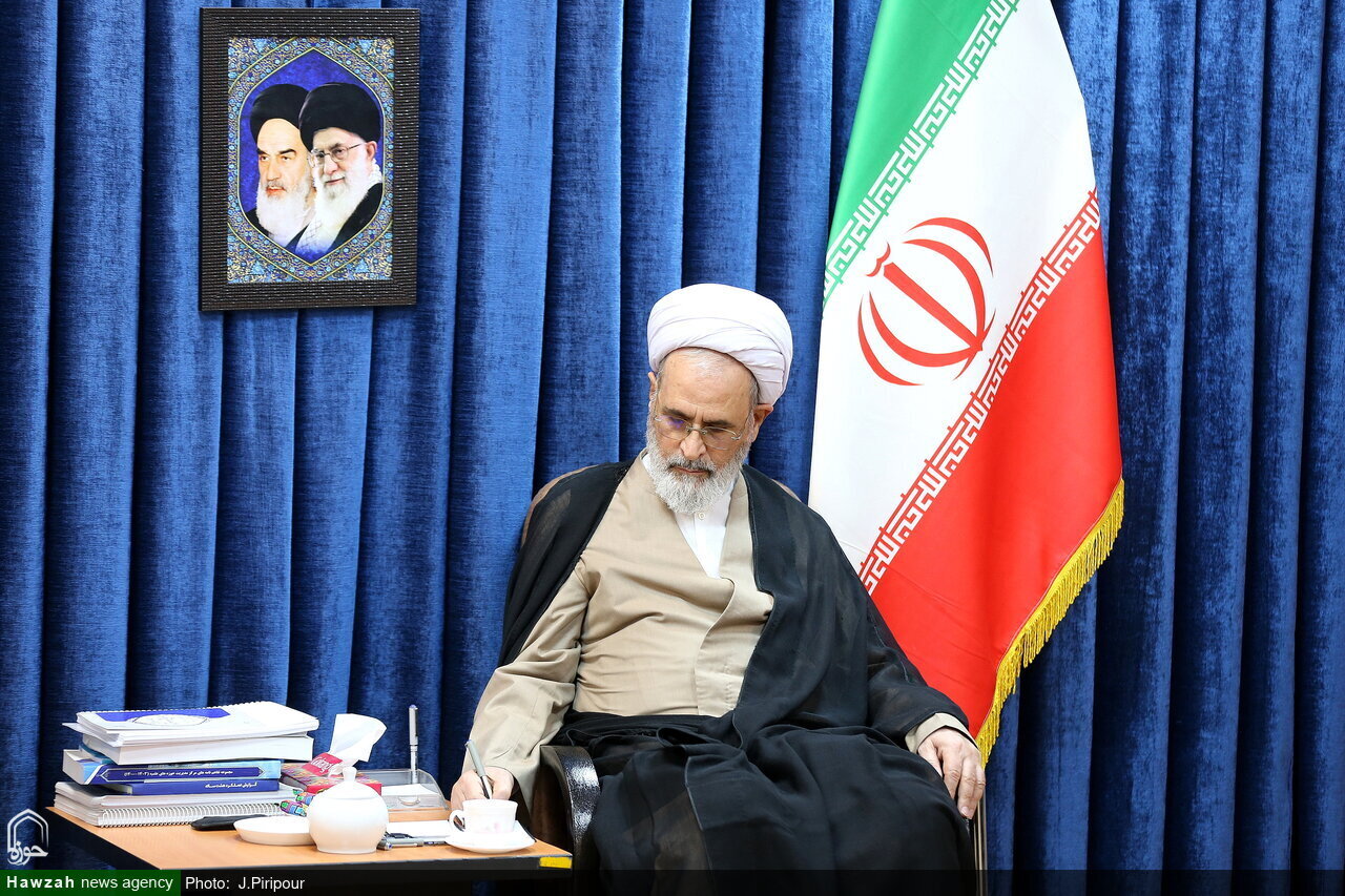 Ta'aziyyar Ayatullah A'arafi ga Ayatullahil Uzma Sistaniy 