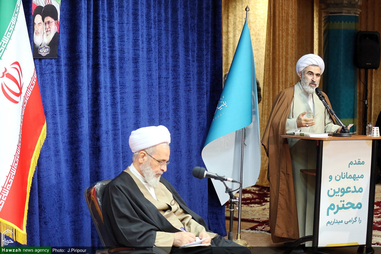 Революционная семинария мужественно, разумно и мудро готовит себя к трудным будущим временам