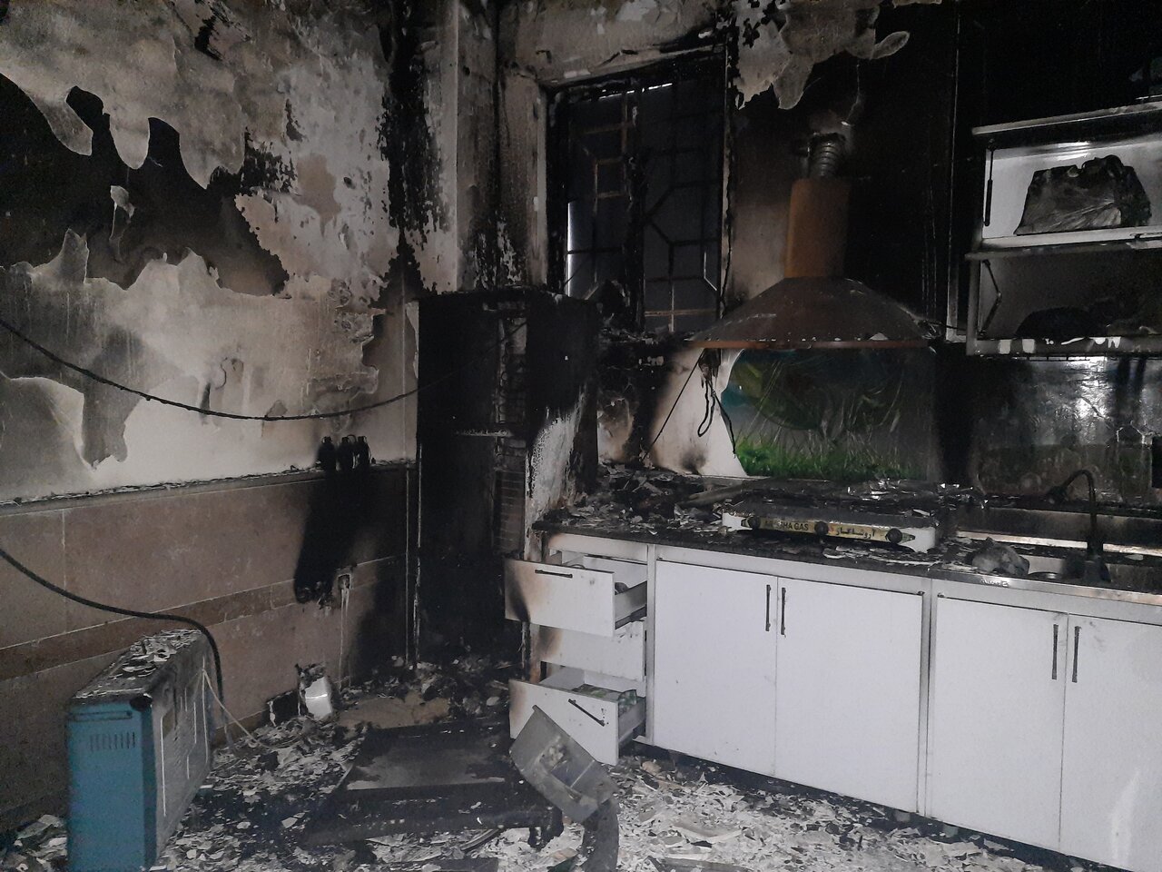 سروده حماسی بانوی طلبه برازجانی در دفاع از ارزش های اسلامی