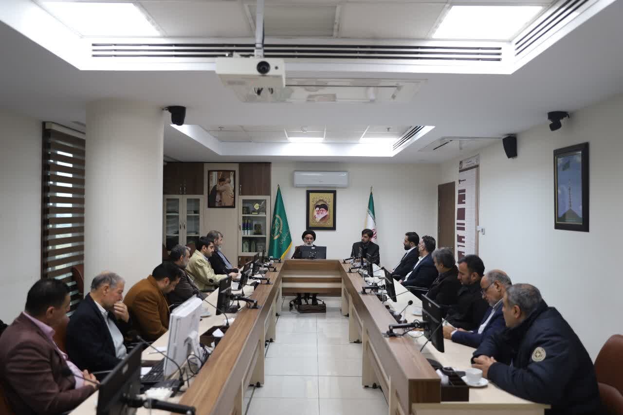 مردم با وجود تمام مشکلات پشت سر رهبر انقلاب ایستادند/ انقلاب اسلامی، بی‌پایان است و قابل دستکاری نیست/ هرگونه تلاش برای تغییر انقلاب اسلامی، شکست خواهد خورد