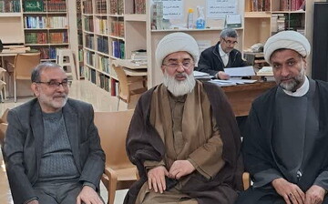 دیدار نمایندگان آیت‌الله اعرافی با فرزند آیت‌الله العظمی تبریزی(ره) + عکس