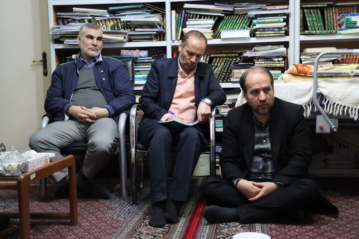 تصاویر/کنگره شهدای استان مرکزی با نقش آفرینی دانش آموزان در اراک