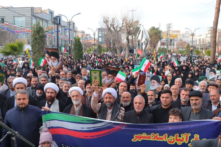 تصاویر/ خروش مردم اسلامشهر در حمایت از جمهوری اسلامی ایران