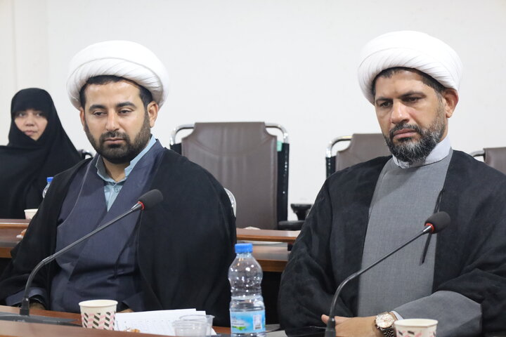 تصاویر/ نشست بصیرت افزایی ائمه جماعات شهر بندرعباس