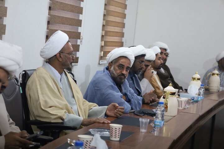 تصاویر/ نشست بصیرت افزایی ائمه جماعات شهر بندرعباس