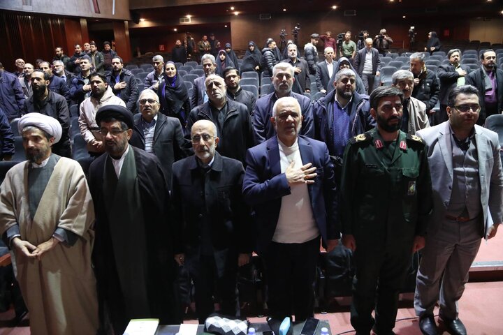 تصاویر/ آیین اختتامیه کنگره بین‌المللی شعر ۱۱ هزار شهید اصناف بازار