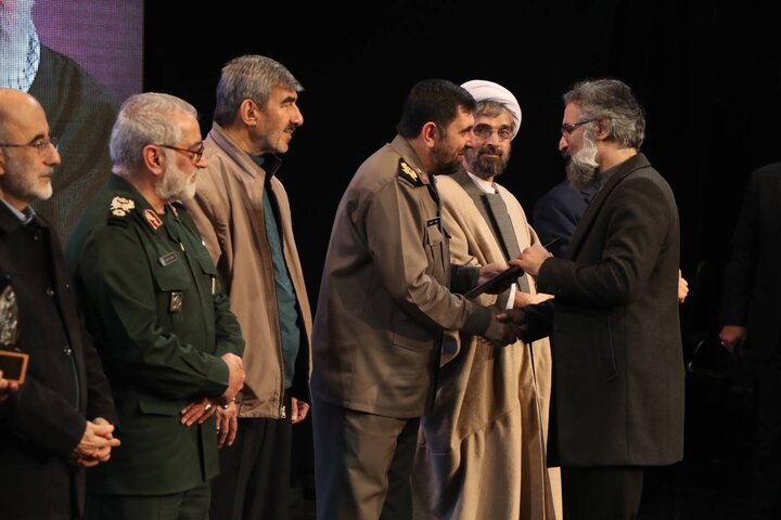 تصاویر/ آیین اختتامیه کنگره بین‌المللی شعر ۱۱ هزار شهید اصناف بازار