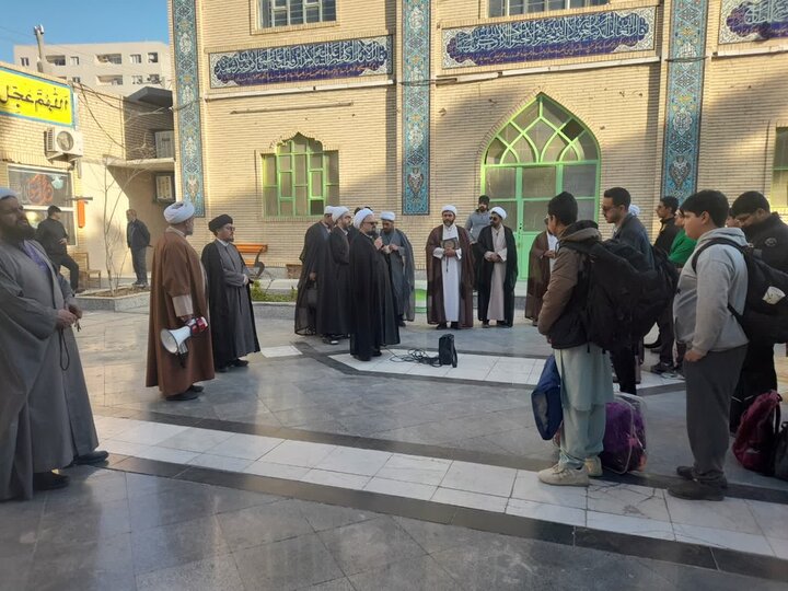 طلاب سیستان و بلوچستان عازم کربلایی ایران شدند