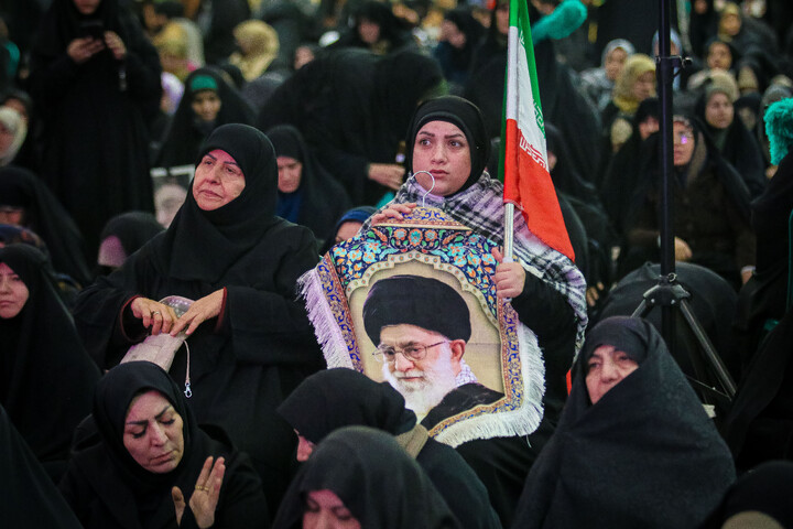 تصاویر/ اجتماع مردمی بیت امت با ولایت در قم