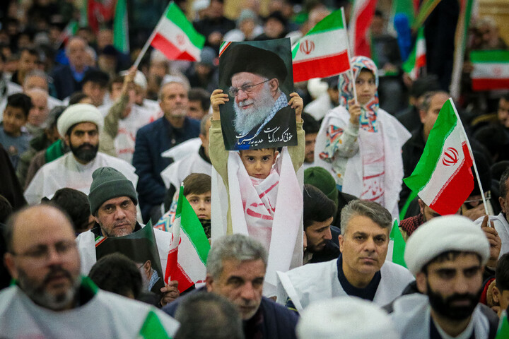 تصاویر/ اجتماع مردمی بیت امت با ولایت در قم