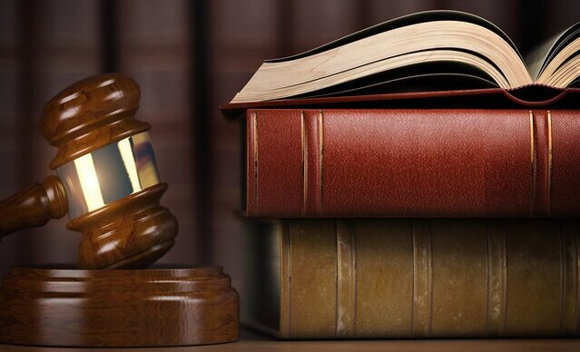 روایتی از قضاوت و داوری حضرت داوود (ع) از دیدگاه قرآن کریم