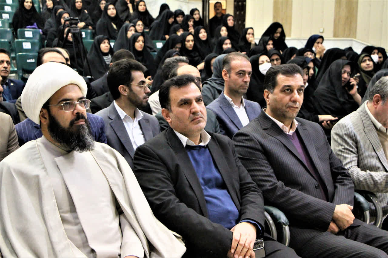 محمدرضا حکیمیان مدیرآموزش و پرورش شهرستان کاشان شد+عکس