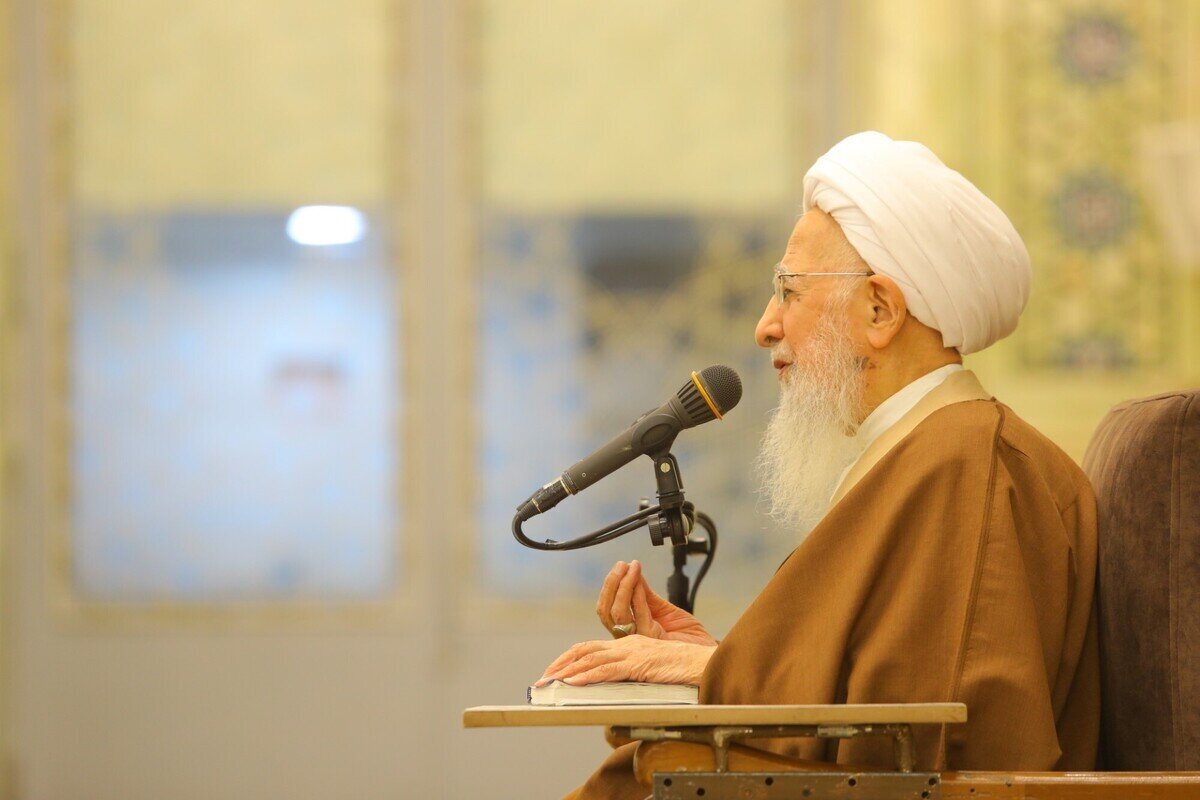 Ayatollah Javadi Amoli: Chaos, Arson and Crime Can Never Lead a Nation to Its Goals