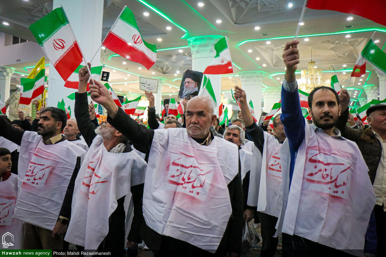 تصاویر/ اجتماع مردمی بیعت امت با ولایت در قم