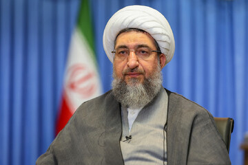 یادداشت/ جسارت دشمنان به رهبر انقلاب تلاش برای تضعیف وحدت ملت ایران