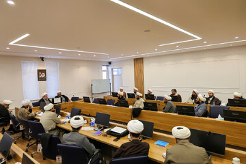 تصاویر / دوره دانش افزایی طرح "ولایت فقیه"  اساتید حوزه علمیه آذربایجان شرقی