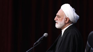 فیلم| اژه‌ای: در فتنه اخیر مزدوران آمریکا با قرآن، مسجد، امامزاده و حوزه علمیه جنگیدند و آن‌ها را آتش زدند