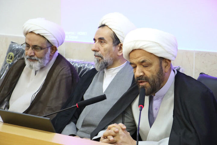 تصاویر |نشست مدیران مدارس علمیه استان اصفهان