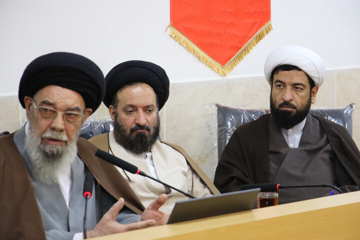 تصاویر |نشست مدیران مدارس علمیه استان اصفهان