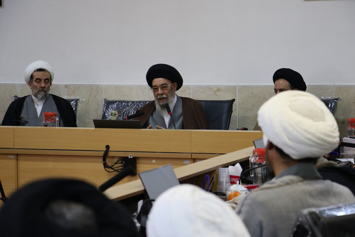 تصاویر |نشست مدیران مدارس علمیه استان اصفهان