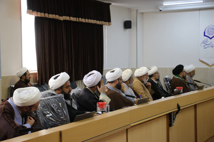 تصاویر |نشست مدیران مدارس علمیه استان اصفهان