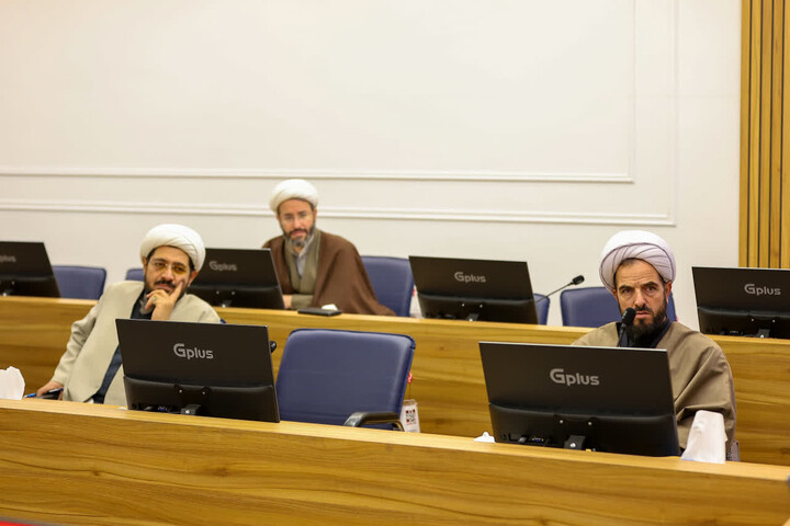 تصاویر | حضور نماینده ولی فقیه در استان آذربایجان شرقی در دوره دانش افزایی طرح "ولایت فقیه"  اساتید حوزه علمیه استان