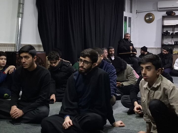 برگزاری هیتئت هفتگی در مدرسه علمیه قائمیه بندر انزلی