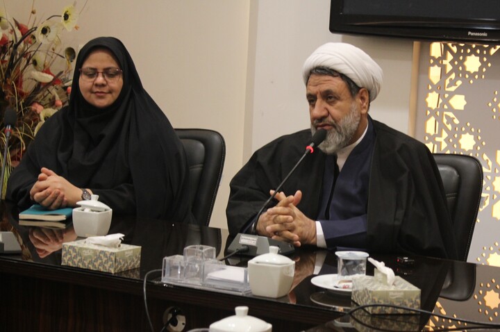 تصاویر/ جلسه درس اخلاق نماینده ولی فقیه در استان کرمان با بانوان