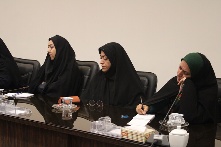 تصاویر/ جلسه درس اخلاق نماینده ولی فقیه در استان کرمان با بانوان