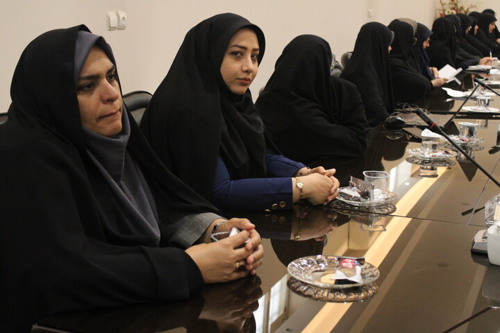 تصاویر/ جلسه درس اخلاق نماینده ولی فقیه در استان کرمان با بانوان