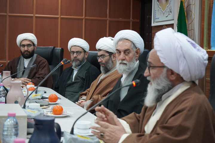 همایش کشوری وجوهات و احکام شرعی ویژه مراکز پاسخگویی دفاتر نماینده ولی فقیه استان های کشور