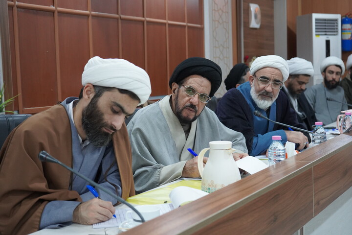 همایش کشوری وجوهات و احکام شرعی ویژه مراکز پاسخگویی دفاتر نماینده ولی فقیه استان های کشور