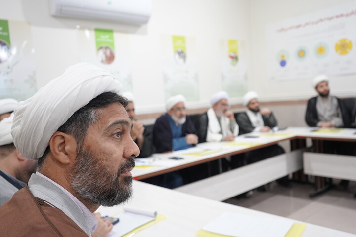 کارگاه های تخصصی ویژه پاسخگویان احکام شرعی ویژه مراکز پاسخگویی دفاتر نماینده ولی فقیه استان های کشور