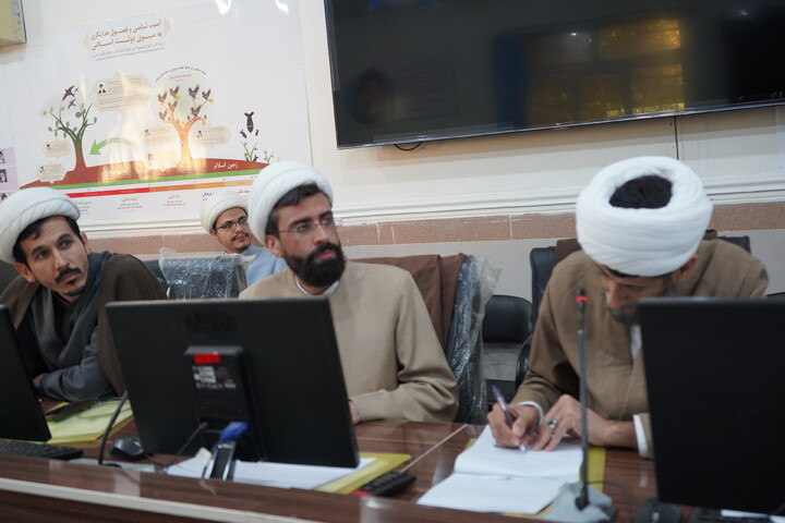 کارگاه های تخصصی ویژه پاسخگویان احکام شرعی ویژه مراکز پاسخگویی دفاتر نماینده ولی فقیه استان های کشور