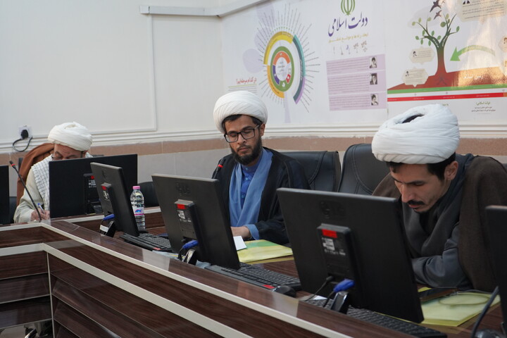 کارگاه های تخصصی ویژه پاسخگویان احکام شرعی ویژه مراکز پاسخگویی دفاتر نماینده ولی فقیه استان های کشور