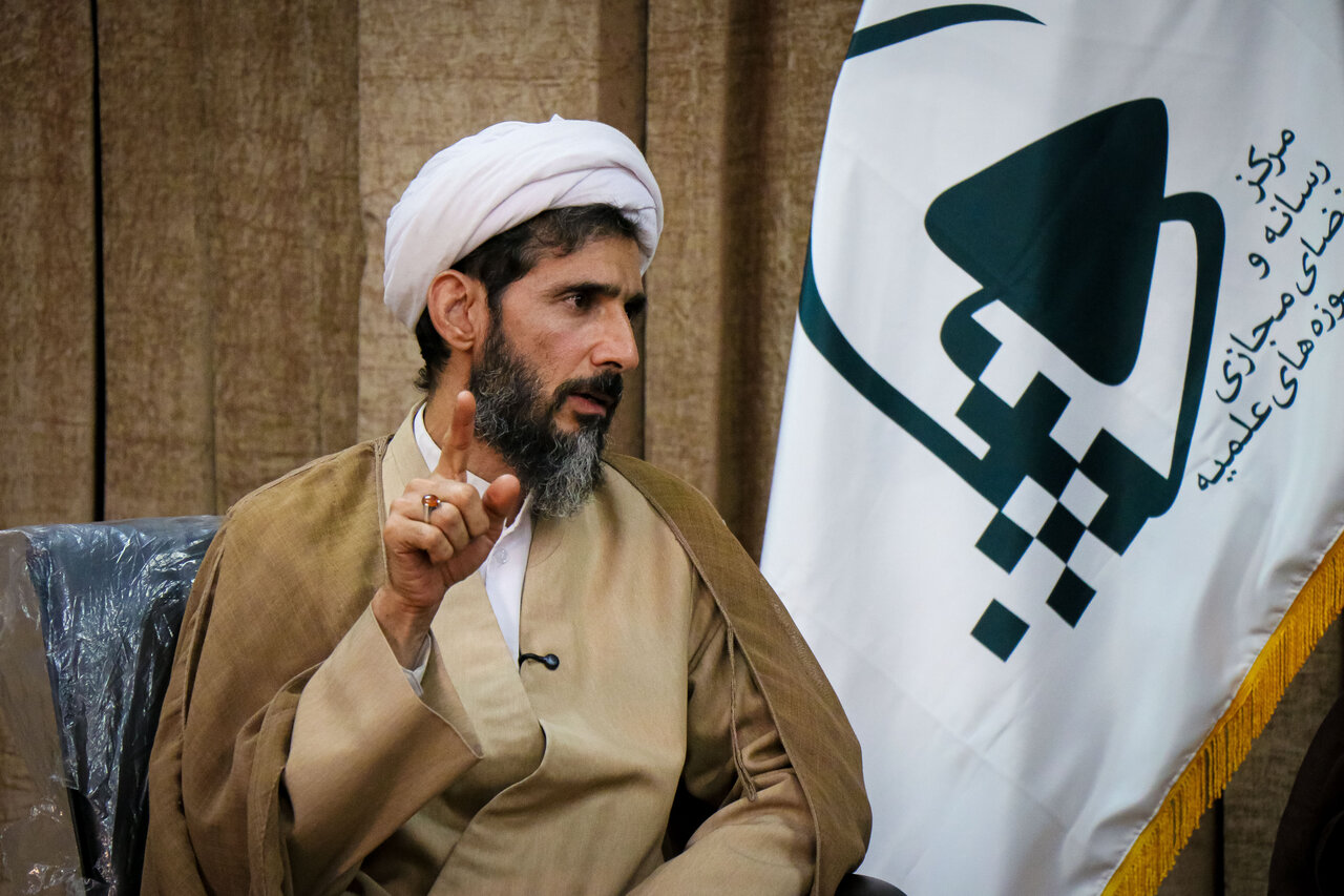 نشست بازخوانی اندیشه سیاسی میرزای نائینی