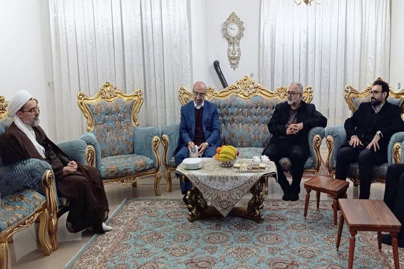 استاندار کرمانشاه از تلاشهای ائمه جمعه در حفظ آرامش تقدیر کرد+ تصاویر