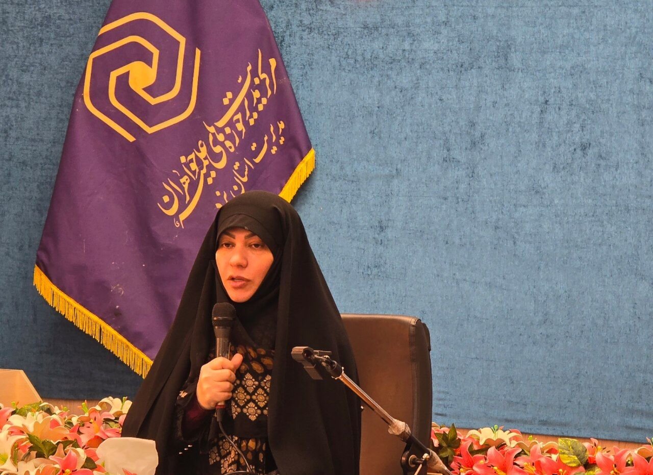 برگزاری نشست تخصصی تبیین آییننامه انضباطی در حوزه علمیه خواهران یزد+تصاویر