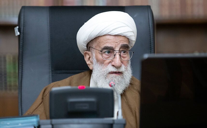 تعرض به ولایت‌ فقیه، تاوانی سنگین برای تهدیدکنندگان آمریکایی خواهد داشت