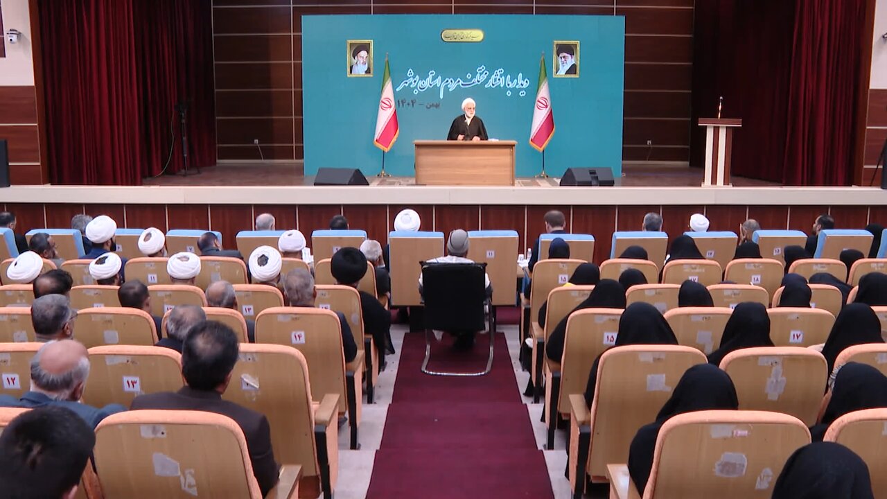 فیلم| تروریست‌های خشن سر می‌بریدند و زنده زنده می‌سوزاندند