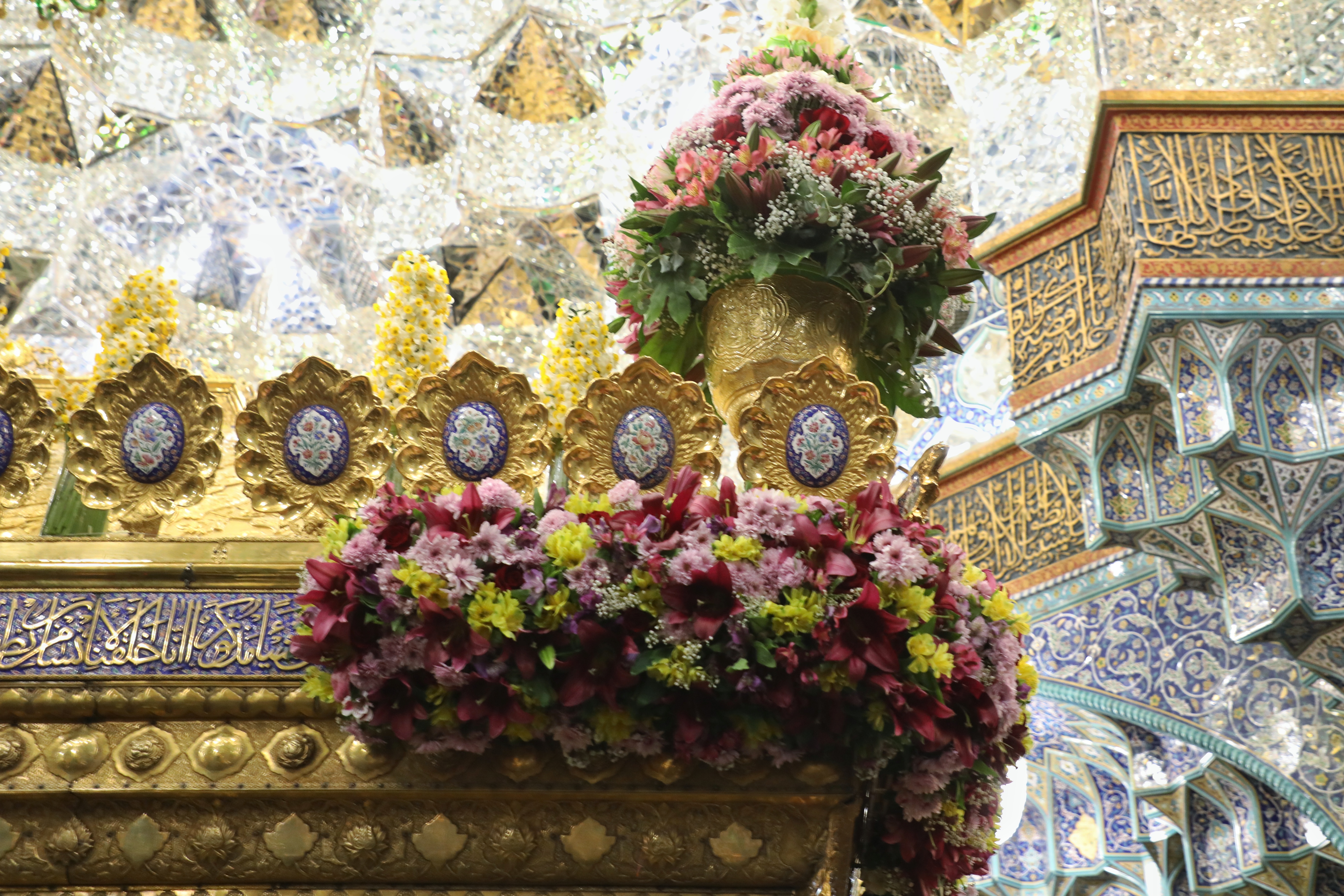 Photos/Le sanctuaire sacré de Hazrat Masoumeh (PSL) à l'occasion de l'anniversaire de l'Imam Hussein (AS)