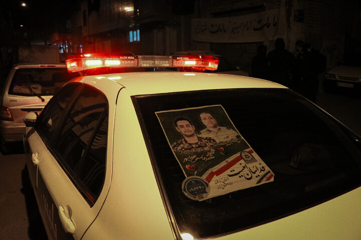 تصاویر/ تکریم از خانواده شهید مدافع امنیت شهید عباس اسدی با حضور تولیت  مسجد مقدس جمکران و اهالی رسانه قم