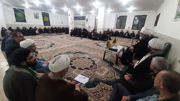 تصاویر/ گردهمایی  فصلی معاونین و اعضاء ستادنمازجمعه بخش کویرات