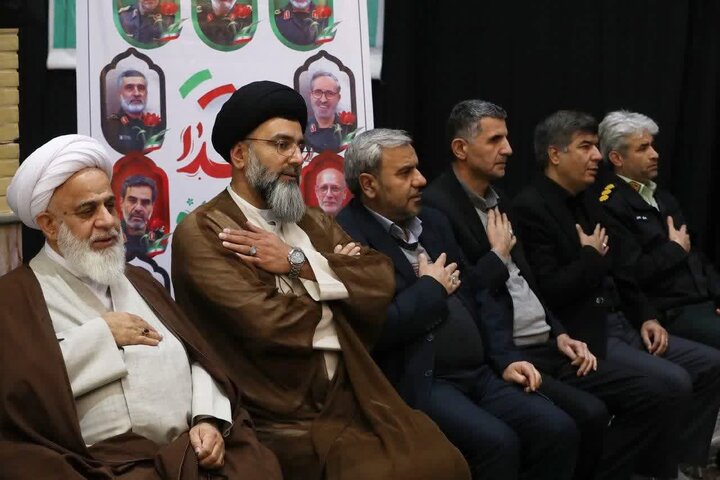 تصاویر / مراسم گرامیداشت شهید مدافع امنیت "حجت‌الاسلام عبدالله محمددوست در شهرستان آبیک