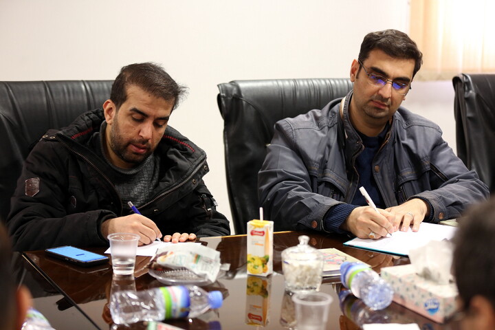 تصاویر/ نشست خبری مدیر موسسه و بنیاد بین المللی صحیفه سجادیه