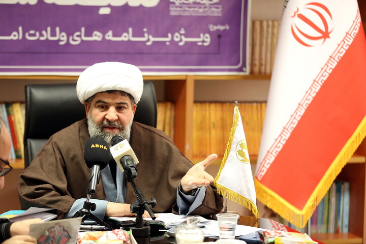 تصاویر/ نشست خبری مدیر موسسه و بنیاد بین المللی صحیفه سجادیه