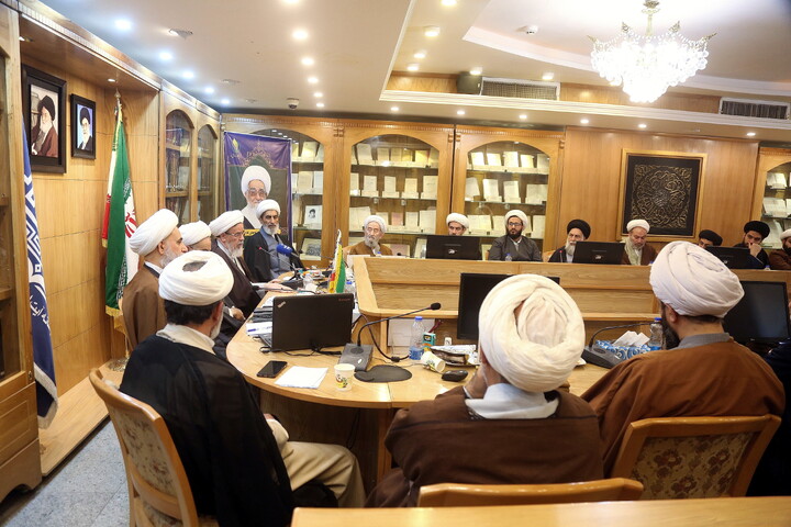 تصاویر/  آیین نکوداشت اندیشه های کلامی آیت الله العظمی صافی گلپایگانی (ره)